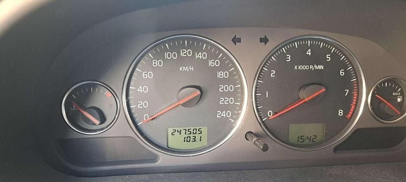 Occasion Volvo V40 136 PK (100 kW) 2004 Zwart Stationwagen