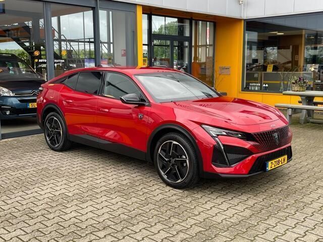 Occasion Peugeot 408 GTi 131 PK (96 kW) 2023 Rood, metallic lak Sedan