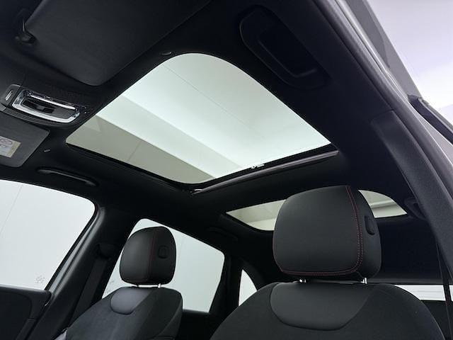 Occasion Mercedes B200 Business 163 PK (119 kW) 2020 Grijs MPV