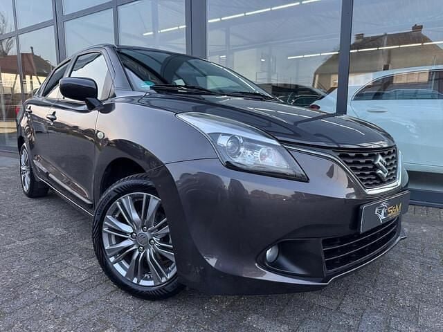 Grijs Occasion 2017 Suzuki Baleno Hatchback | € 8.250 (Goede deal) - Afbeelding 1/4