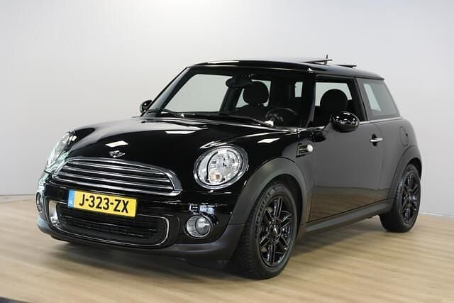 Zwart Gebruikt 2013 Mini ONE Chili Hatchback | € 6.990 (Iets duurder) - Afbeelding 1/4