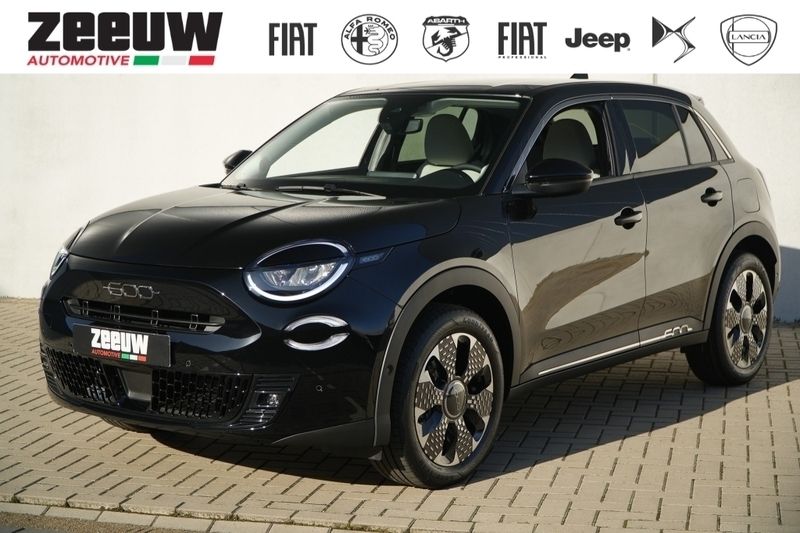 Zwart Nieuw 2025 Fiat 600 La Prima SUV | € 35.450 (Eerlijke prijs) - Afbeelding 1/4