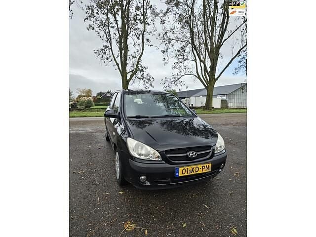 Zwart Gebruikt 2007 Hyundai Getz Active Hatchback | € 1.299 (Goede deal) - Afbeelding 1/3