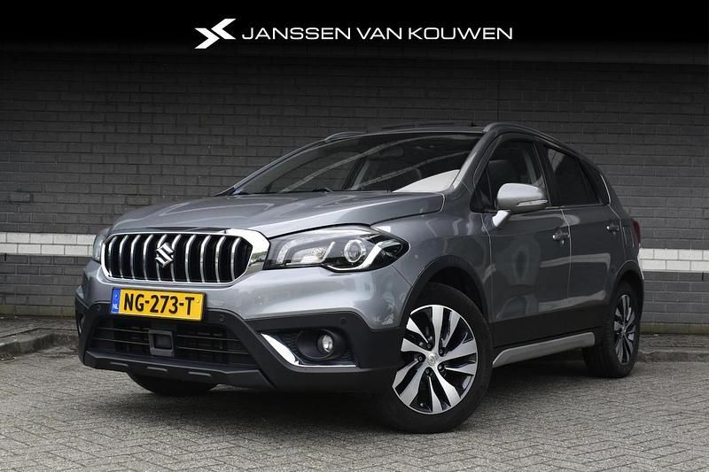 Grijs Gebruikt 2017 Suzuki SX4 S-Cross SUV | € 15.900 (Eerlijke prijs) - Afbeelding 1/3