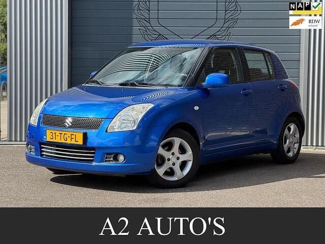 Blauw Gebruikt 2006 Suzuki Swift Hatchback | € 5.250 (Eerlijke prijs) - Afbeelding 1/4