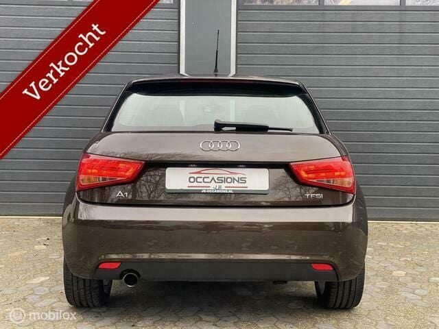 Occasion Audi A1 Comfort 86 PK (63 kW) 2011 Bruin, metallic lak Hatchback