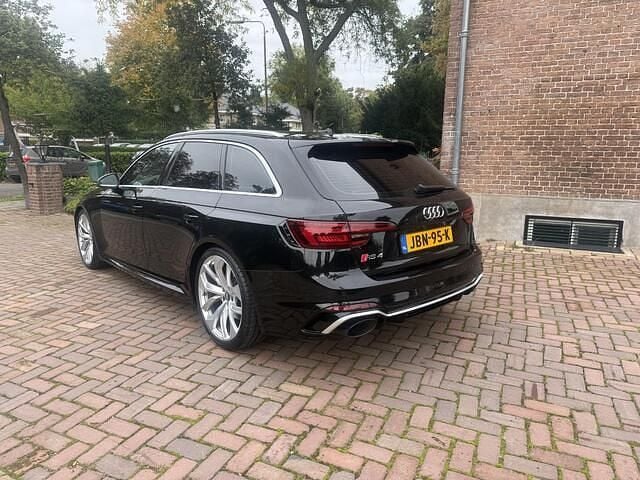 Occasion Audi RS4 Comfort 450 PK (330 kW) 2018 Zwart Stationwagen