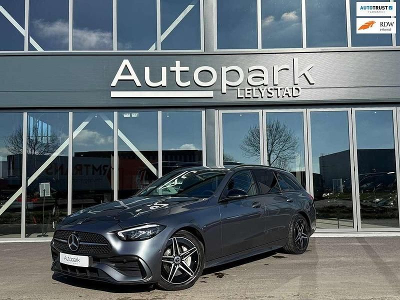 Occasion Mercedes C200 AMG line 204 PK (150 kW) 2022 Grijs Stationwagen