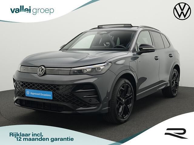 Grijs Gebruikt 2025 VW Tiguan R-line Edition SUV | € 55.600 (Eerlijke prijs) - Afbeelding 1/4