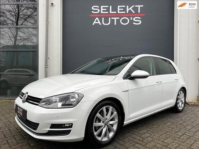 Wit Gebruikt 2014 VW Golf VII Cup Hatchback | € 12.950 (Iets duurder) - Afbeelding 1/4