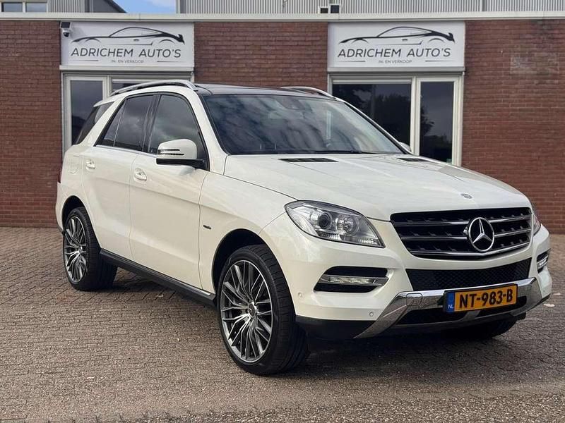 Wit Gebruikt 2013 Mercedes ML350 SUV | € 18.999 (Super prijs) - Afbeelding 1/4