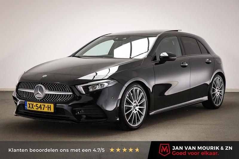 Zwart Gebruikt 2019 Mercedes A250 AMG line Hatchback | € 29.540 (Eerlijke prijs) - Afbeelding 1/4