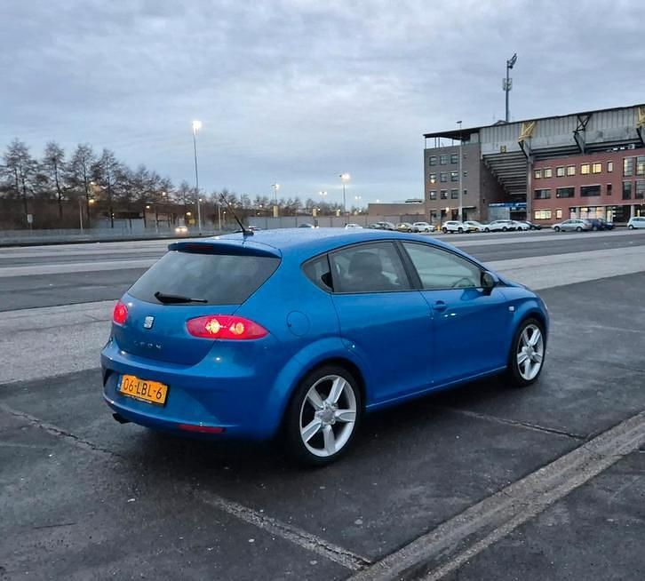 Occasion Seat Leon Sport 160 PK (117 kW) 2010 Blauw Hatchback