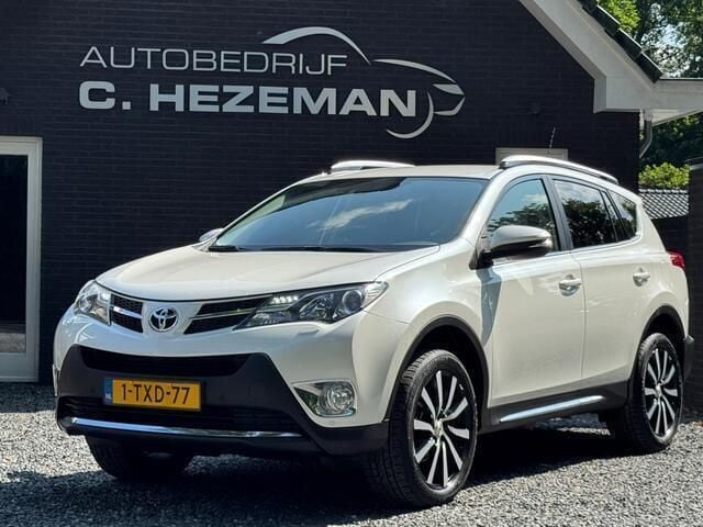 Wit Gebruikt 2014 Toyota RAV4 Business Edition SUV | € 19.945 (Eerlijke prijs) - Afbeelding 1/4