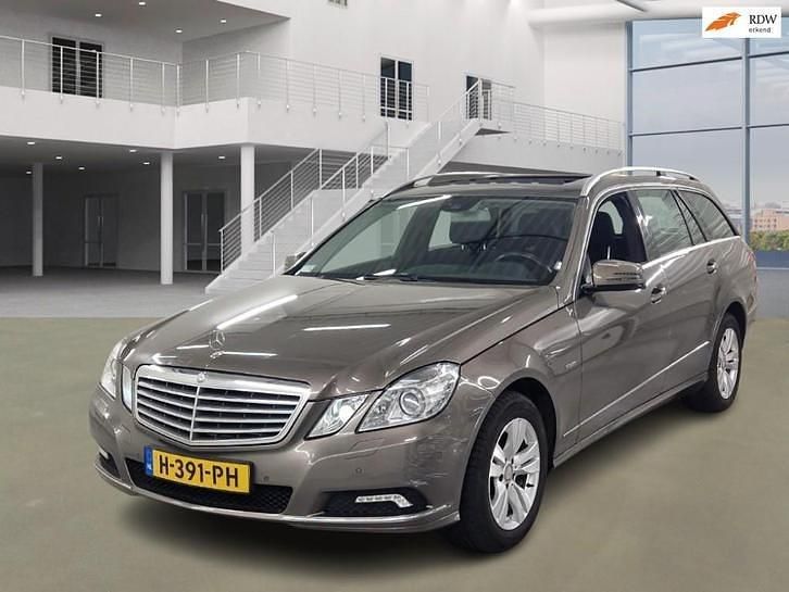 Occasion Mercedes E350 Elegance 293 PK (215 kW) 2009 Grijs (metallic) Stationwagen