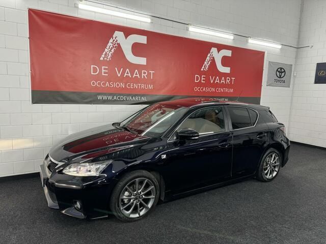Occasion Lexus CT200h Sport Line 99 PK (72 kW) 2012 Zwart Hatchback
