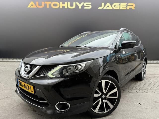 Zwart Gebruikt 2015 Nissan Qashqai Tekna SUV | € 12.950 (Eerlijke prijs) - Afbeelding 1/4