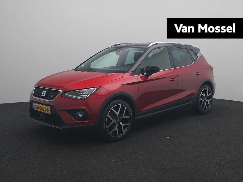 Rood Gebruikt 2018 Seat Arona FR SUV | € 17.995 (Eerlijke prijs) - Afbeelding 1/3