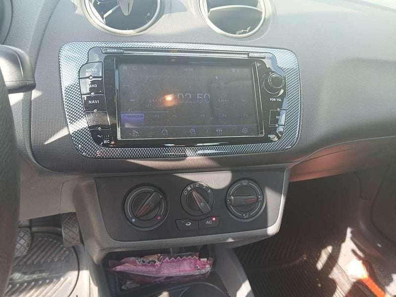 Wit Gebruikt 2010 Seat Ibiza Hatchback | € 3.500 (Goede deal) - Afbeelding 1/4