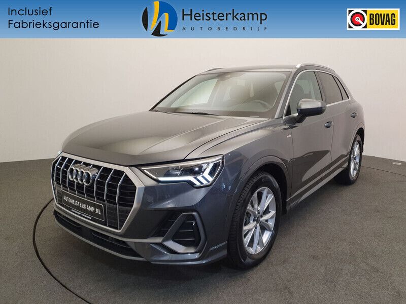 Grijs Gebruikt 2023 Audi Q3 S-Line SUV | € 45.950 (Eerlijke prijs) - Afbeelding 1/4