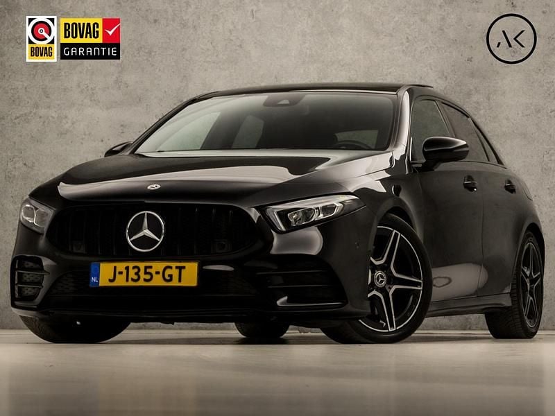 Zwart, metallic lak Gebruikt 2019 Mercedes A220 AMG Hatchback | € 24.445 (Eerlijke prijs) - Afbeelding 1/4