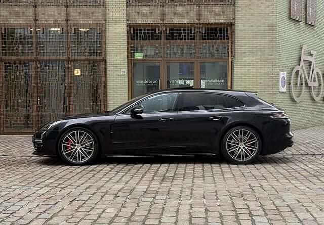 Occasion Porsche Panamera Sport Turismo 330 PK (242 kW) 2018 Zwart Hatchback
