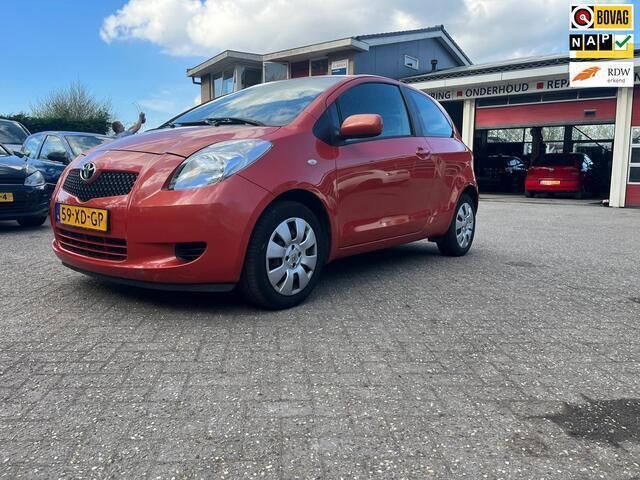 Oranje Gebruikt 2007 Toyota Yaris Sol Hatchback | € 3.250 (Duur) - Afbeelding 1/4