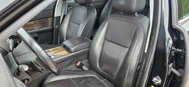 Occasion Jaguar XF Supercharged 417 PK (306 kW) 2010 Zwart Sedan