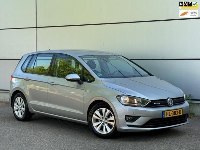 Grijs Gebruikt 2015 VW Golf Sportsvan Comfortline MPV | € 6.950 (Goede deal) - Afbeelding 1/4