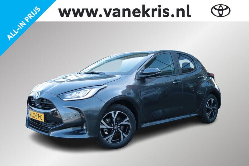 Grijs Nieuw 2025 Toyota Yaris Hybrid Comfort Hatchback | € 30.999 (Eerlijke prijs) - Afbeelding 1/4