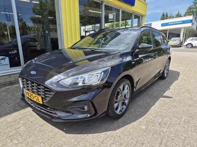 Zwart Gebruikt 2020 Ford Focus Business Edition Stationwagen | € 12.999 (Eerlijke prijs) - Afbeelding 1/4