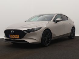 Bruin metallic Nieuw 2024 Mazda 3 Center-Line Hatchback | € 33.945 (Eerlijke prijs) - Afbeelding 1/3
