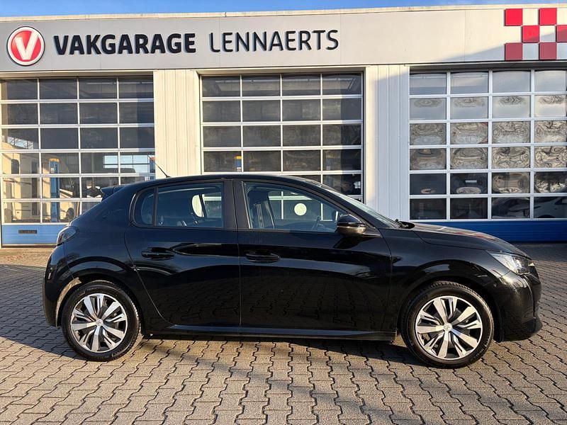 Occasion Peugeot 208 Allure 75 PK (55 kW) 2020 Zwart Hatchback