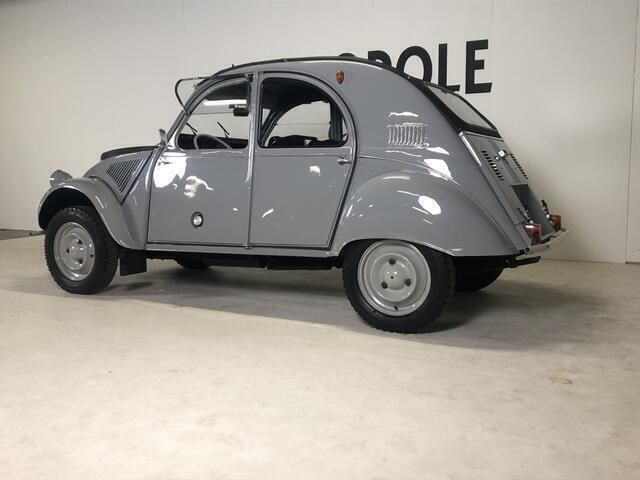 Occasion Citroën 2CV 33 PK (24 kW) 1961 Grijs Sedan
