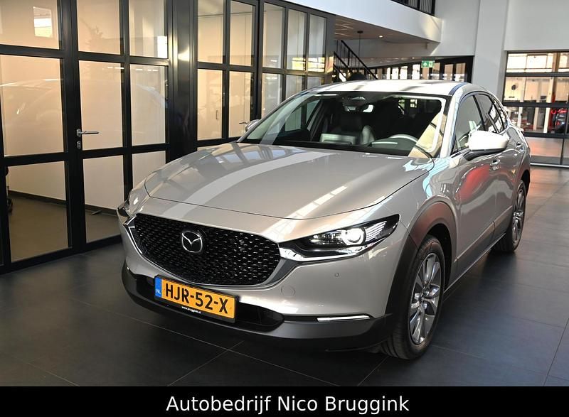 Zilver Gebruikt 2024 Mazda CX-30 Center-Line SUV | € 34.950 - Afbeelding 1/4