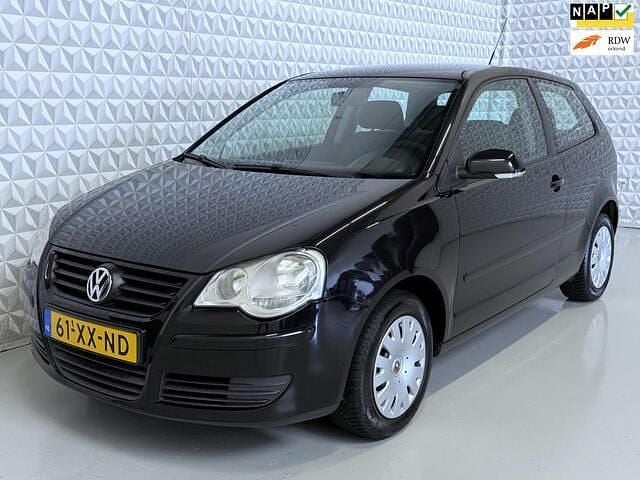 Zwart Gebruikt 2007 VW Polo Hatchback | € 1.499 (Eerlijke prijs) - Afbeelding 1/4