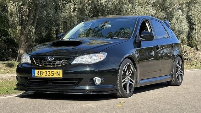 Zwart Gebruikt 2009 Subaru Impreza Hatchback | € 10.950 (Eerlijke prijs) - Afbeelding 1/4