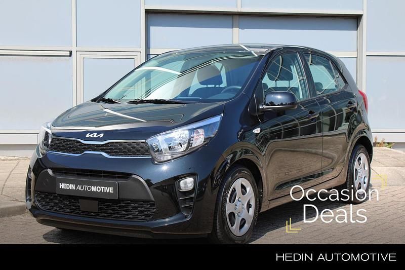 Zwart Occasion 2024 Kia Picanto Comfort Hatchback | € 14.945 (Eerlijke prijs) - Afbeelding 1/3