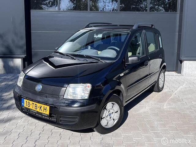 Zwart Gebruikt 2006 Fiat Panda Young Hatchback | € 1.495 (Eerlijke prijs) - Afbeelding 1/4