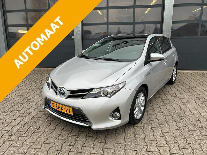Grijs Gebruikt 2015 Toyota Auris Hatchback | € 14.835 (Duur) - Afbeelding 1/4