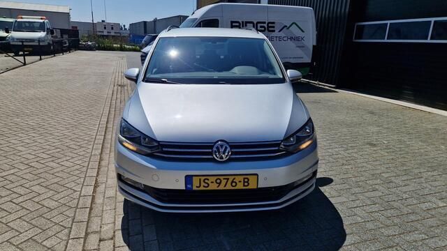 Occasion VW Touran Comfortline 110 PK (80 kW) 2016 Grijs MPV