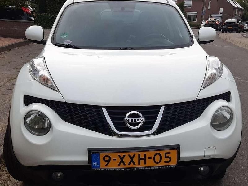 Wit Gebruikt 2011 Nissan Juke Acenta SUV | € 6.750 (Eerlijke prijs) - Afbeelding 1/4