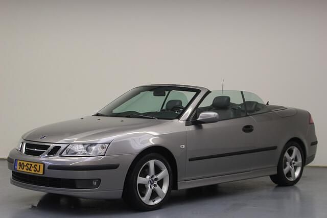 Grijs Gebruikt 2005 Saab 9-3 Cabriolet Linear Cabriolet | € 8.900 (Eerlijke prijs) - Afbeelding 1/4