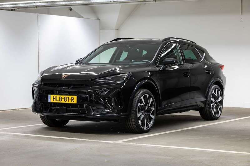 Zwart Gebruikt 2025 Cupra Formentor VZ SUV | € 47.990 - Afbeelding 1/4