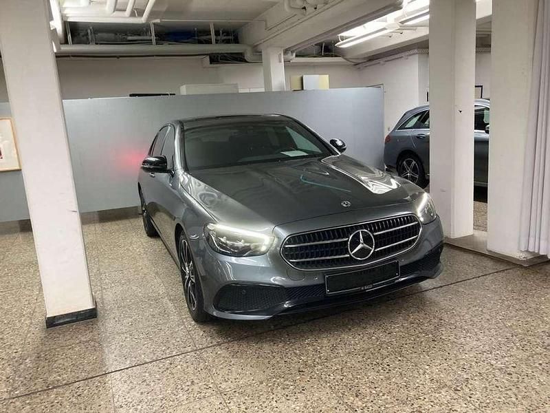 Occasion 2020 Mercedes E220 Exclusive Sedan | € 37.500 - Afbeelding 1/4