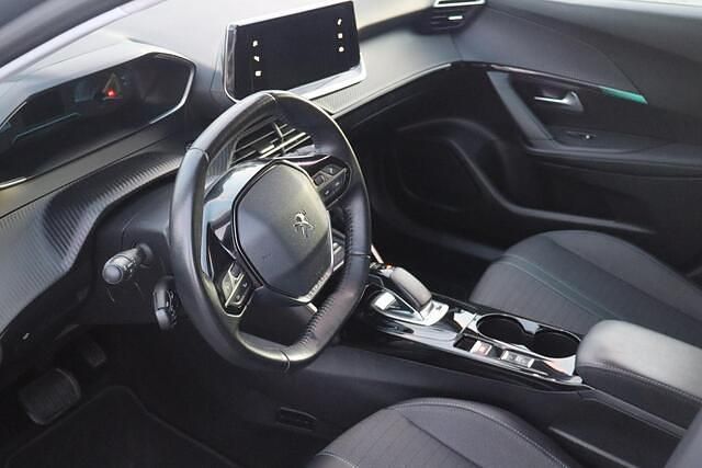 Occasion Peugeot e-2008 Allure 100 kW (136 PK) 2021 Grijs SUV