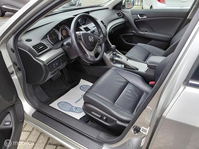 Occasion Honda Accord Executive 201 PK (147 kW) 2010 Grijs (metallic) Sedan