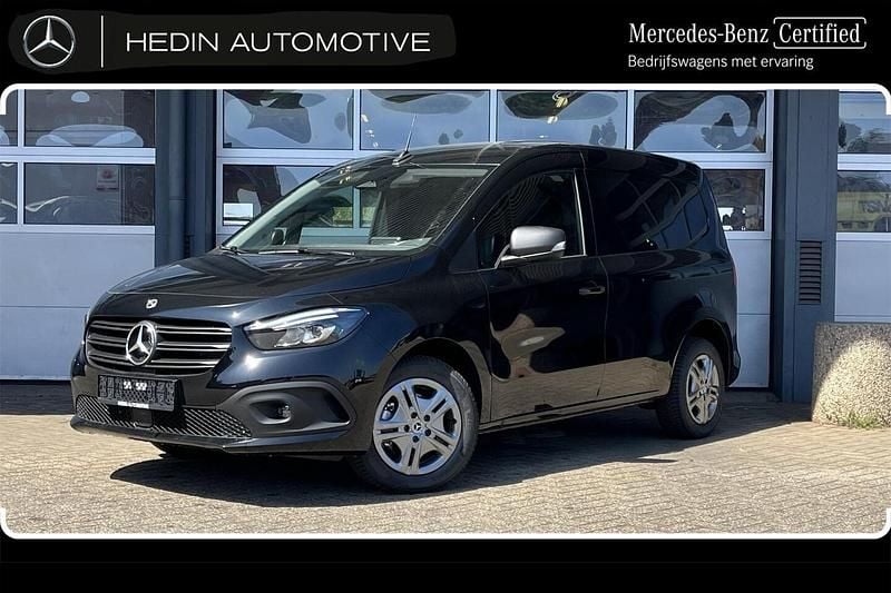 Zwart Gebruikt 2024 Mercedes Citan 112 | € 29.900 - Afbeelding 1/3