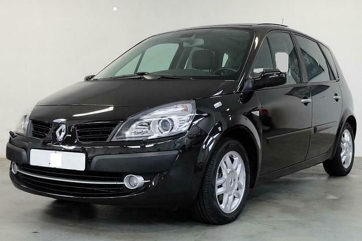 Gebruikt 2008 Renault Scénic II MPV | € 2.850 (Duur) - Afbeelding 1/4