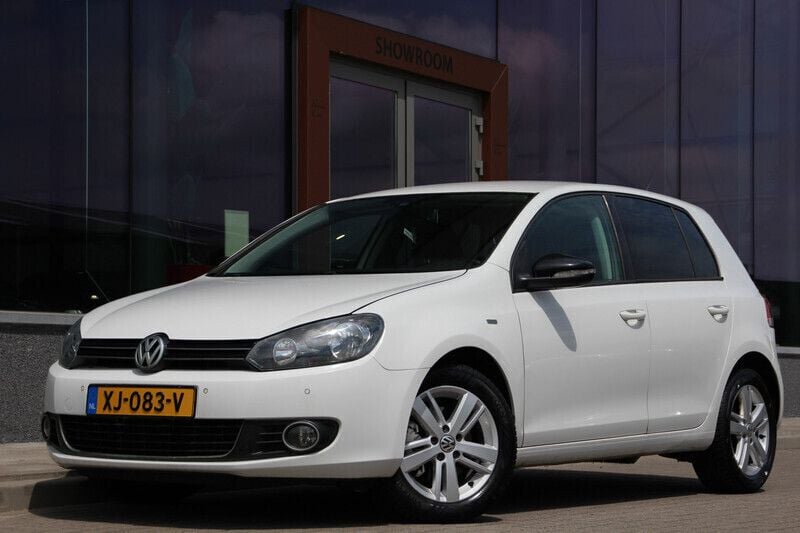 Wit Gebruikt 2012 VW Golf VII Highline Hatchback | € 7.845 (Super prijs) - Afbeelding 1/4